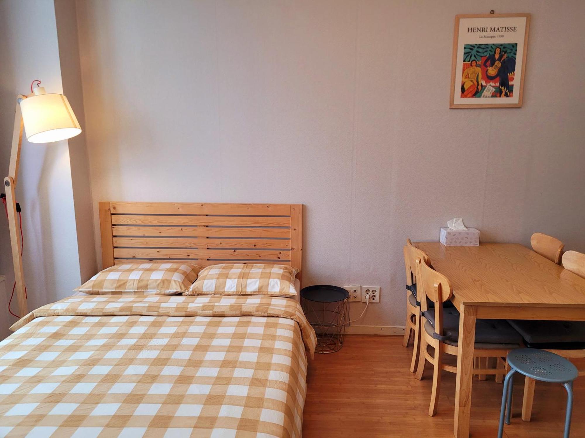 דירות סיאול Travel House חדר תמונה