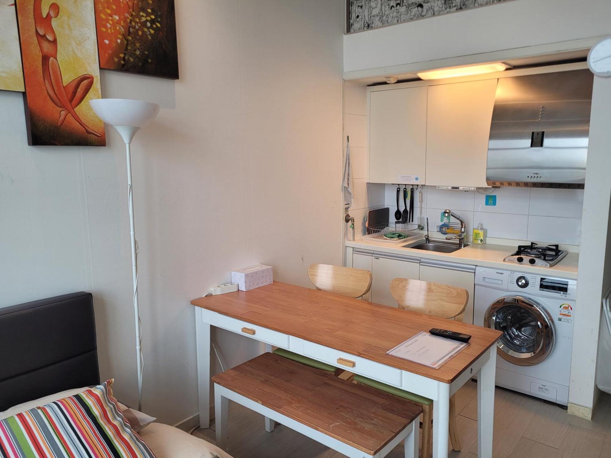 דירות סיאול Travel House חדר תמונה