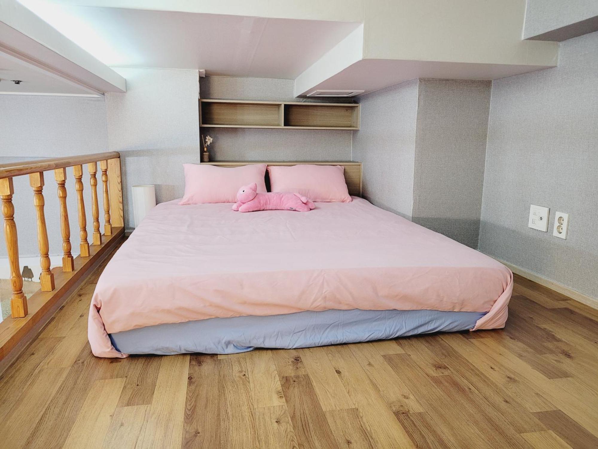 דירות סיאול Travel House חדר תמונה